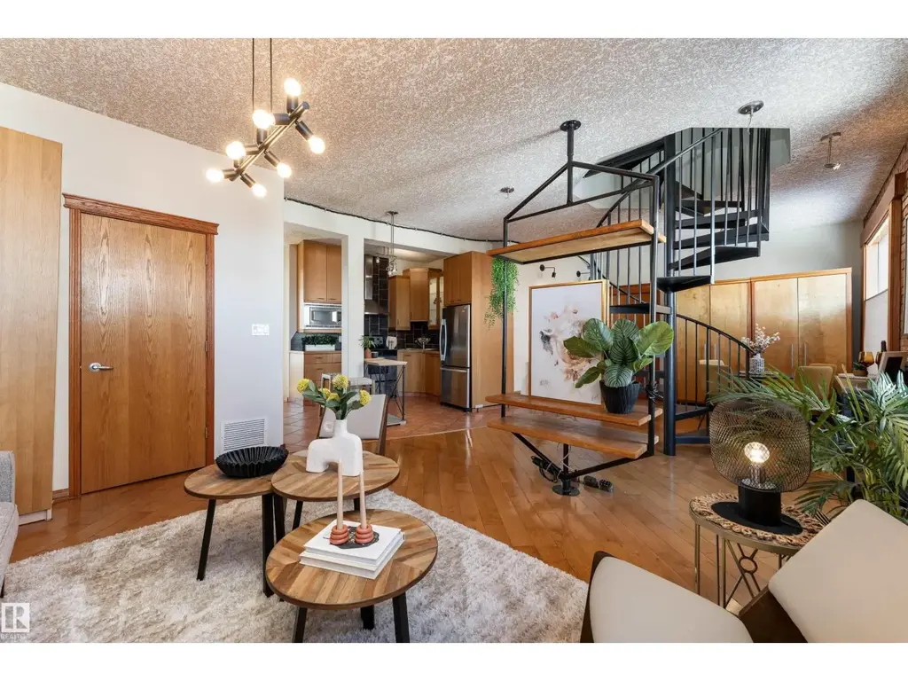 #301 10141 95 St Nw, Edmonton
